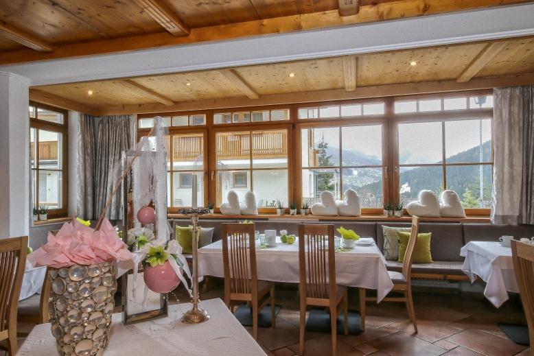 Ciasa Montanara Hotel Ла Виля Екстериор снимка